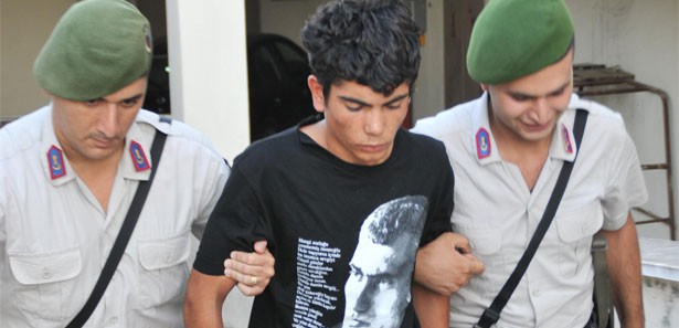 Hırsızlıkla suçlanan  katil oldu