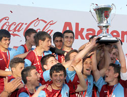 Akademi'de TS'nin rakibi Antalya