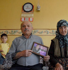 PKK kaçırdı maaşı kesildi