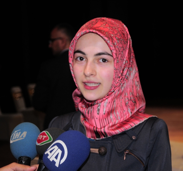 İşte en iyi bayan hafız