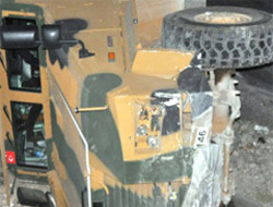 Taşova'da zırhlı araç devrildi