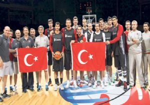 "12 Dev Adam" vizeyi aldı