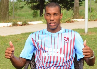 Janko ve Emerson'dan imza günü