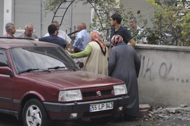 Murat Uzun'un evinde gergin bekleyiş
