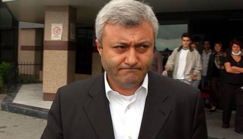 Tuncay Özkan'ın koğuşunda yangın