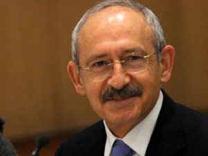 Vicdanını siyasi otoritenin emrine verene yargıç denmez