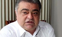 "Babamı uçak kazasında öldürmek istediler"