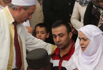 Şehit cenazesinde kadın binbaşıya şok