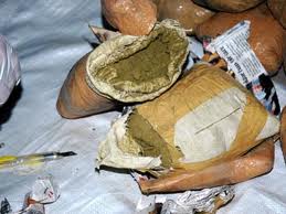 Uyuşturucu sattıdığı iddia ediliyor