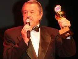 Ünlü sanatçı Berkant yaşamını yitirdi