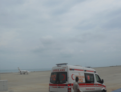 İzmir'de bıçaklı kavga: 1 ölü