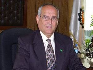 AK Parti 3 başkanı ihraç etti