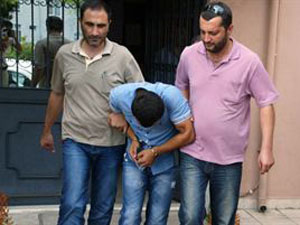 Uyuşturucuyu tabutta saklamışlar