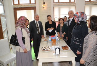 Kadınlar öğreniyor,gelecek şekilleniyor