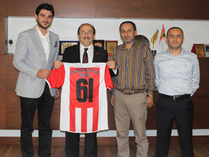 Başkan Gümrükçüoğlu'ndan Amatör Spor Kulüplerine Tam Destek Sözü