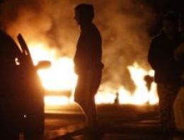 Üniversite öğrencisi genç kendini yaktı