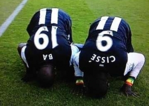 Premier Lig'de tefeci krizi !