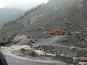 Rize'de taş ocağında göçük