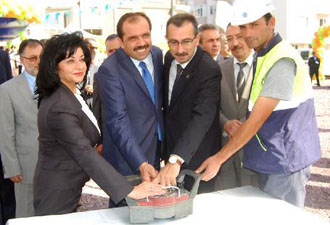 Balta "Hizmet için varız"