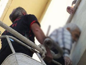 Oğluna yük olmamak için canına kıydı