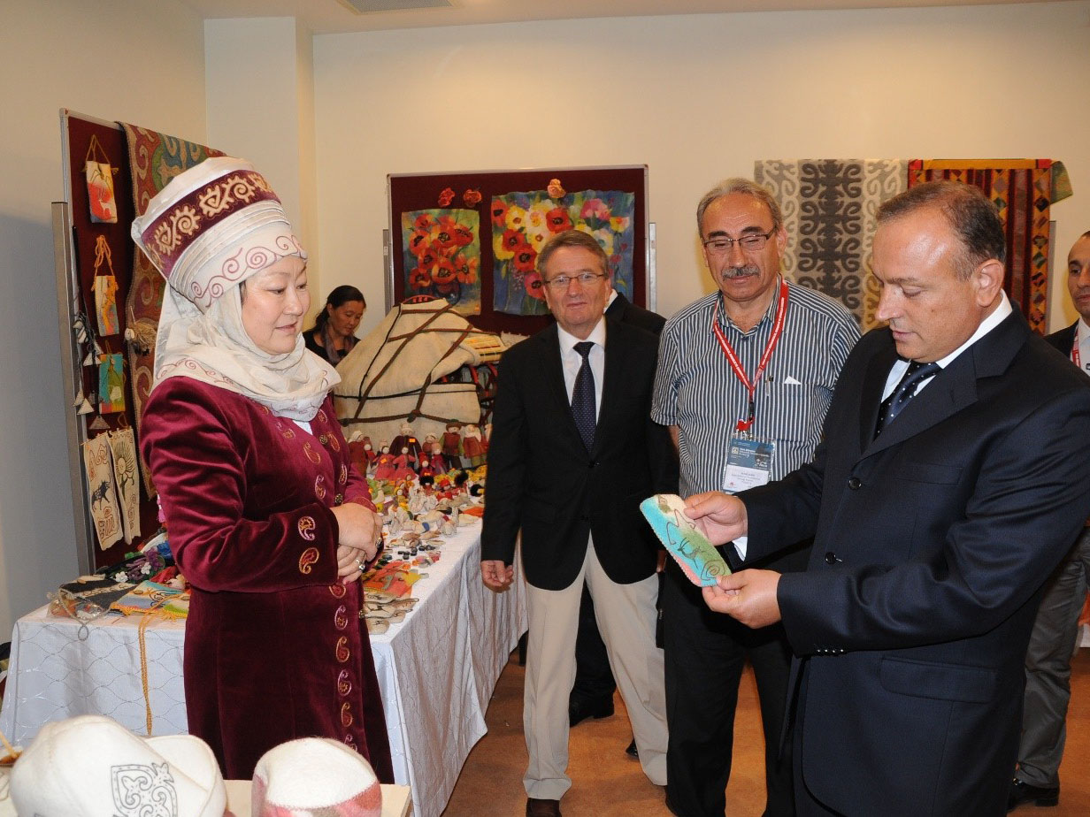 Kızılcık eserleri tek tek inceledi