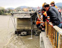 Filyos Çayı üzerinde yeni köprünün temeli atıldı