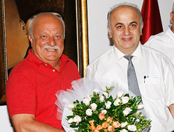 Başkan Şener ameliyata alınacak