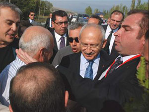 "Başbakan Halkını Satarsa Şaşırmayın"