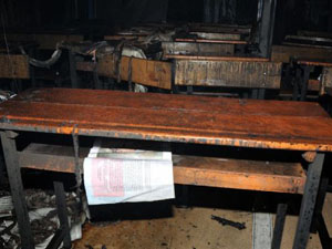 PKK'lılar okul yaktılar!