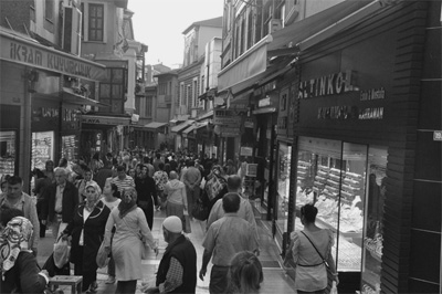 Trabzon Kunduracılara akın ediyor