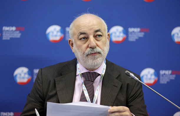 Bir gecede Rusya'nın en zengin adamı oldu!