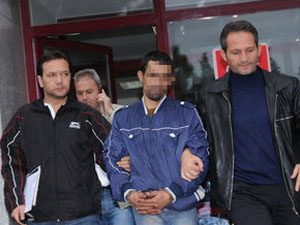 3 aylık kızını duvara fırlattı