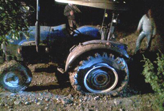 Traktörde 10 kilo Esrar yakalandı