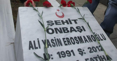 Kurban Bayramında herkes şehitlikte