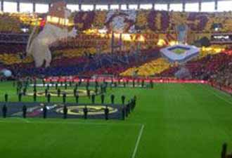 Bakan Kılıç Galatasaray'a resti çekti