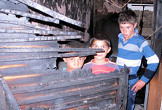 Müdürüne kızdı,okulunu yaktı..