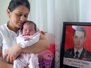 Şehit kızına 'HAYAL' ismi konuldu