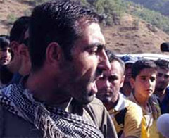 Grevdeki Pkk'lılar cezaevini yaktı