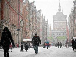 Polonya'da soğuk can aldı: 14 ölü
