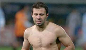 Gökdeniz 25 milyon YTL alacak