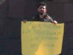 Meclis girişinde bir kişi etkisiz hale getirildi!