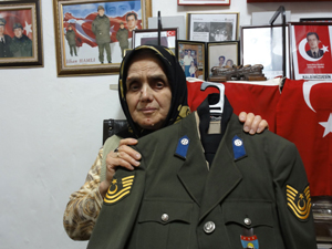 Şehit annesinden açlık grevine tepki