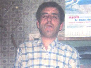 Para vermeyen annesini boğarak öldürdü