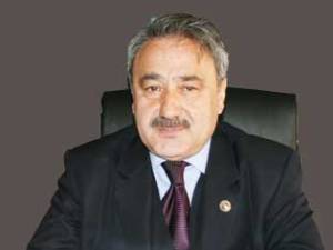 Cengiz partisinden istifa etti