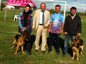 Trabzon Antalya'da Kupaları Topladı