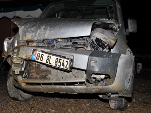 Trabzon'a dönerken kaza yaptılar