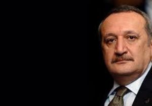 Ağar hapishanede neler yapıyor?