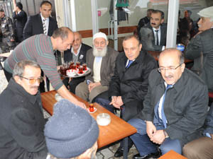 Kızılcık Gümüşhane'de sevgiyle karşılandı