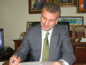 Saral gerginliğin sebebini açıkladı