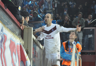 Tolga ve Adrian İmza gününe katılacak